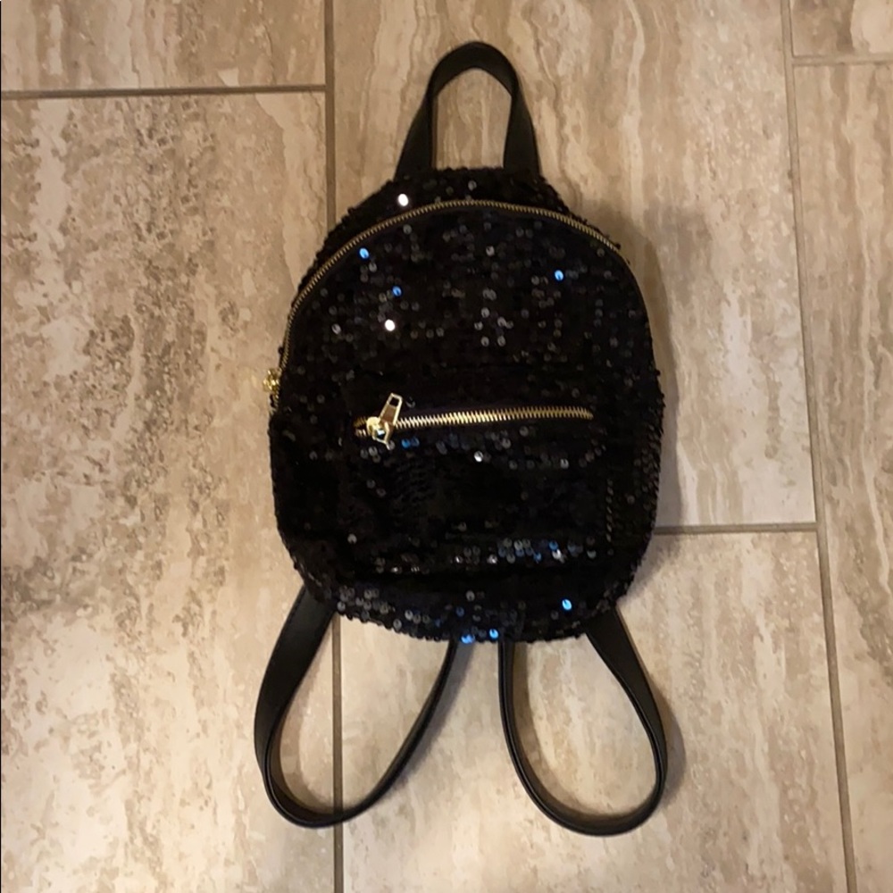 mini backpack